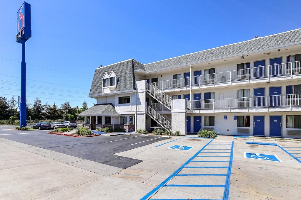 Motel 6-Oakland, Ca - Airport Eksteriør billede